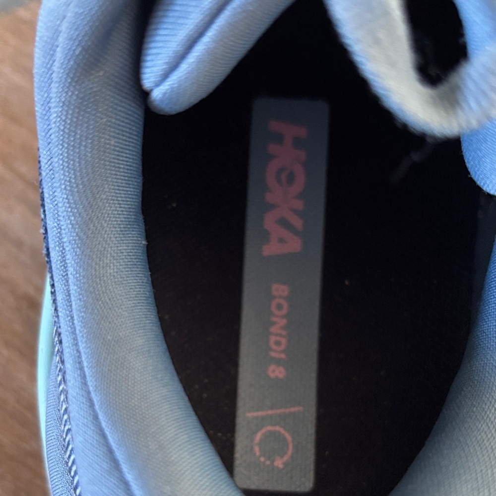 Hoka Women's Bondi 8 Athletic Shoes in size 9D - Picture 5 of 14